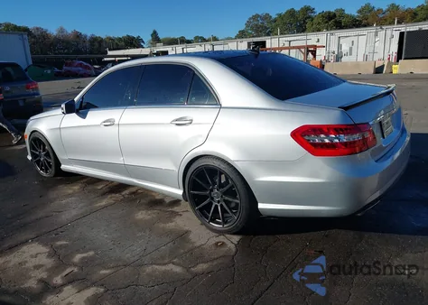 2010 Mercedes-Benz E 350 4Matic из США, поврежденный, VIN WDDHF8HB7AA065077